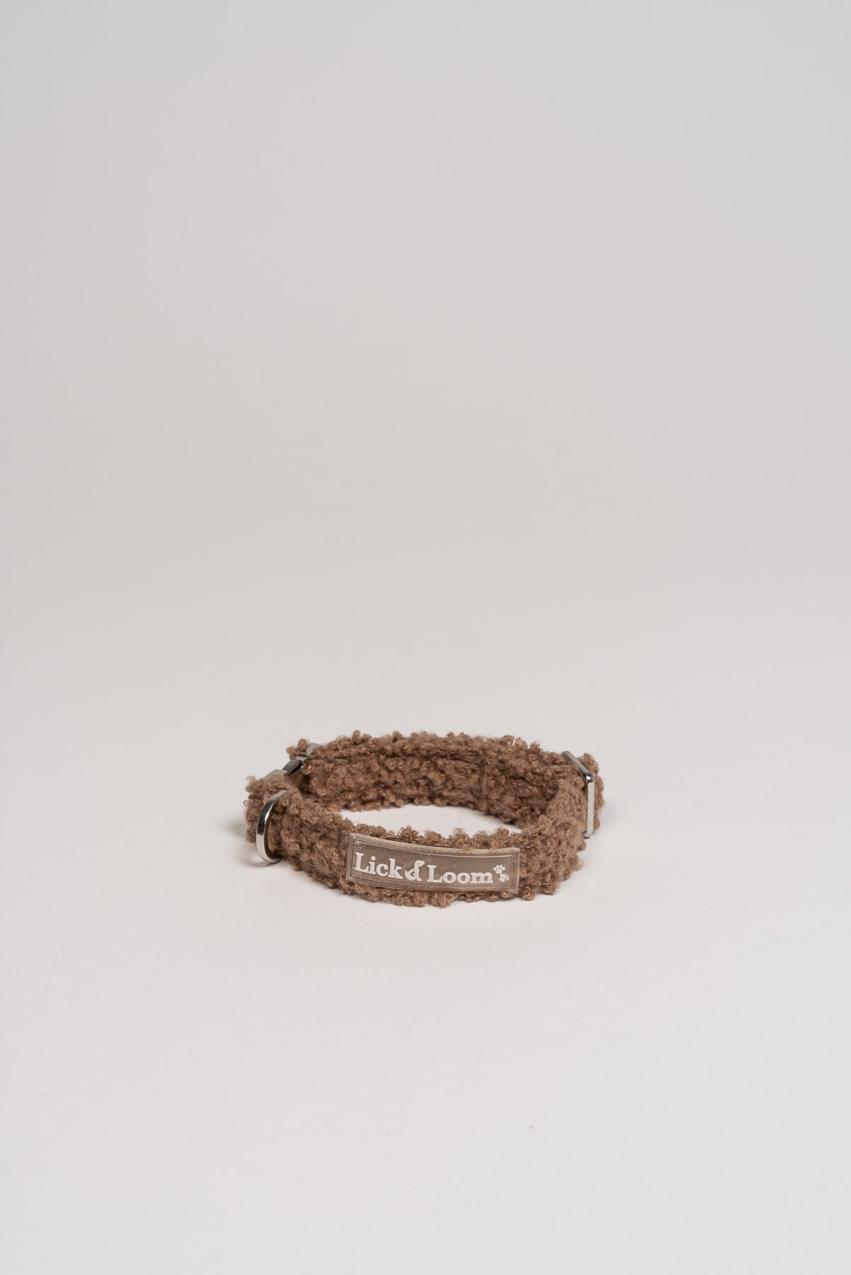 The Furloom Dog Collar Dark brown